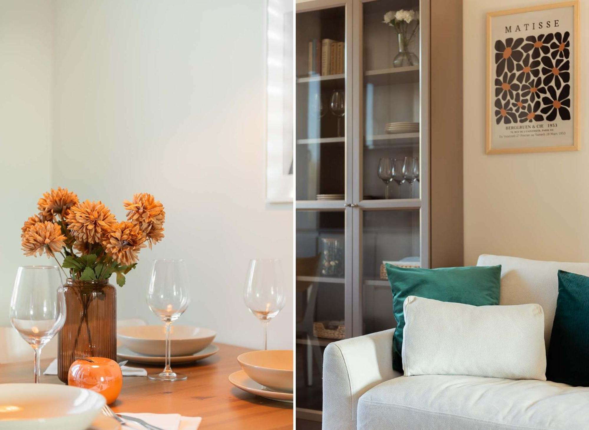 Cozy With Balcony Near Old Town By Rent Like Apartament